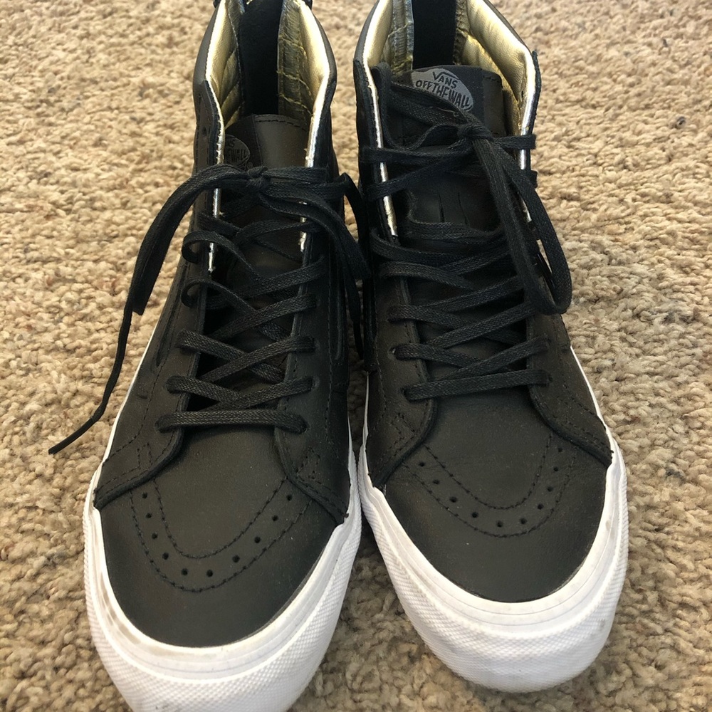 Basically new high top leather vans